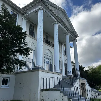 Front entrance of 1924 addition.
