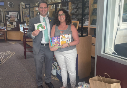Supervisor Matt Slater with Lara Galper of Genesis Jewelers. Photo courtesy of Town of Yorktown.