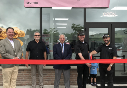 Crumbl Cookies Opens in Yorktown