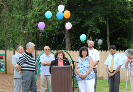 New Downing Park Playground Ribbon Cutting