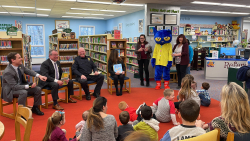 Yorktown participates in Read Across America Day